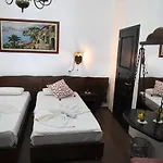 Bed and Breakfast Darla Μπεράτ