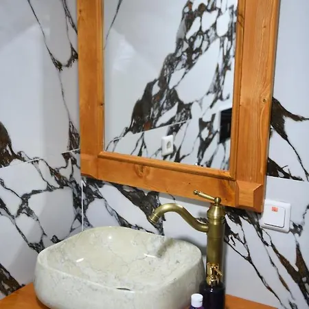 Darla Nocleg ze śniadaniem